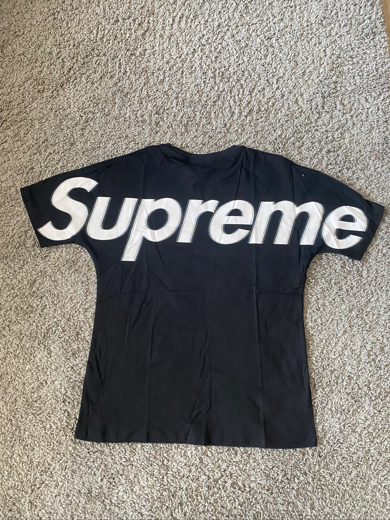 t-shirt supreme 